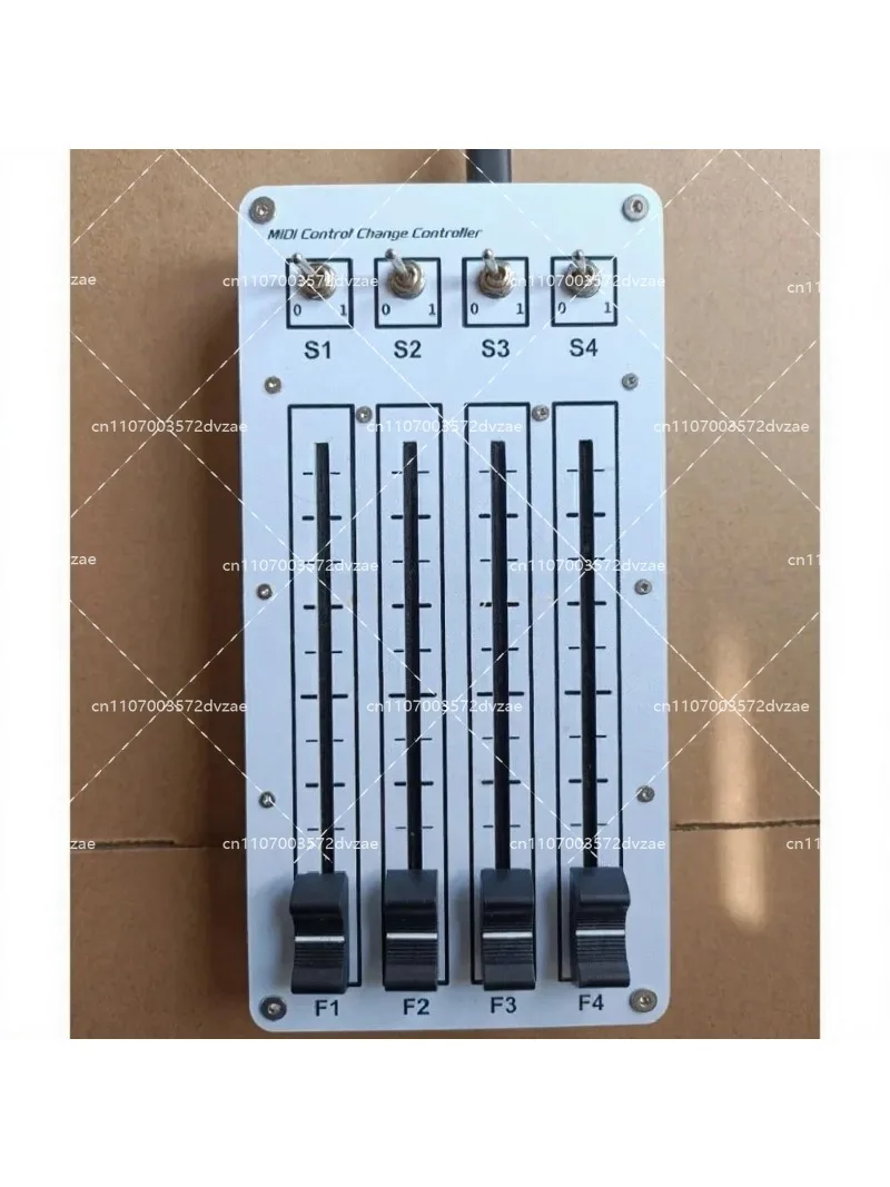 4 Channel 100mm Sliding Fader  - Audio Music Software 评论和价格